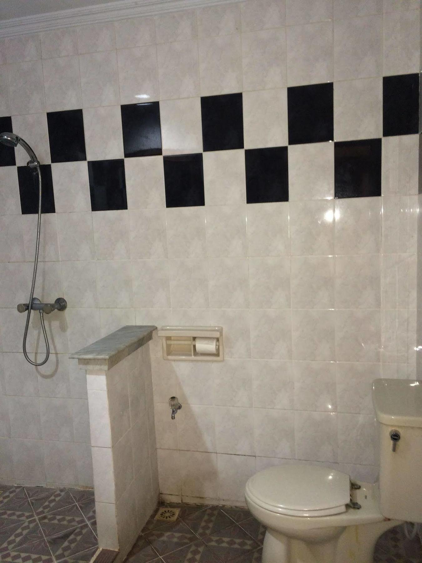Sri Ratu Hotel レギャン エクステリア 写真